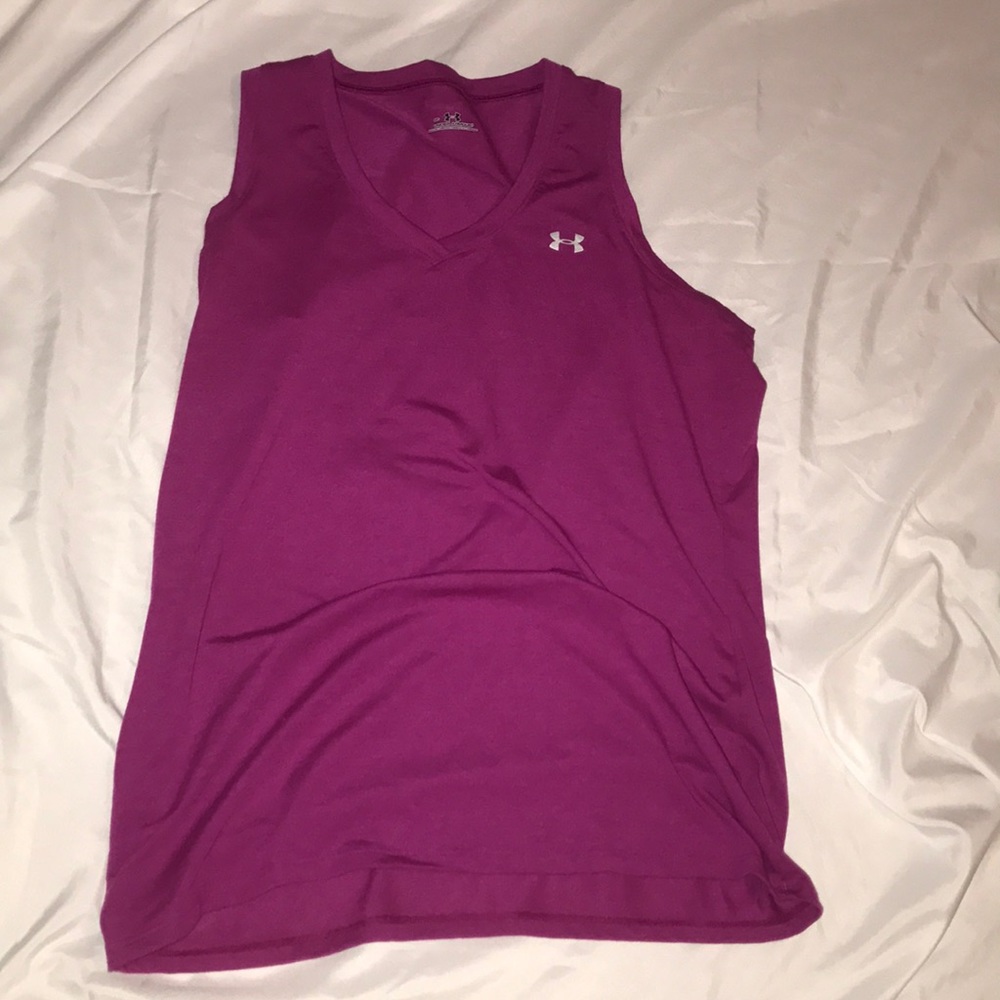 Under armour tank